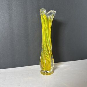 Vintage Yellow Murano Vase with Twisted Stem and Petal Mouth 9 Inch Swung Vase